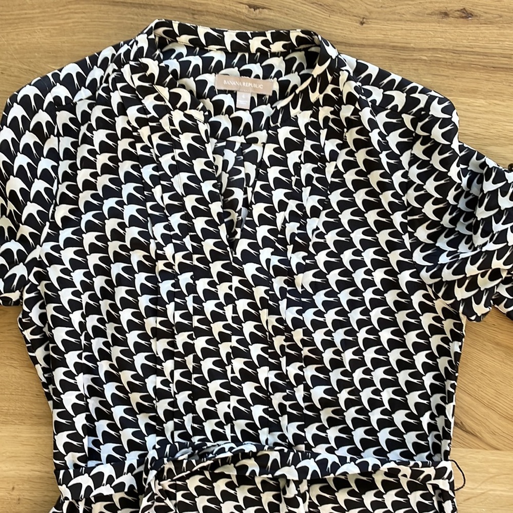 Banana Republic shirt dress - Picture 3 of 6